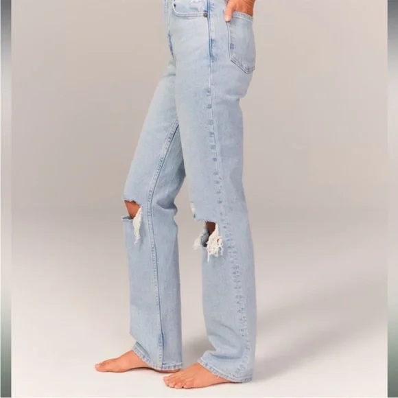Abercrombie & Fitch The 90's Straight Ultra High Rise Light Wash sz 10 R - Picture 3 of 9